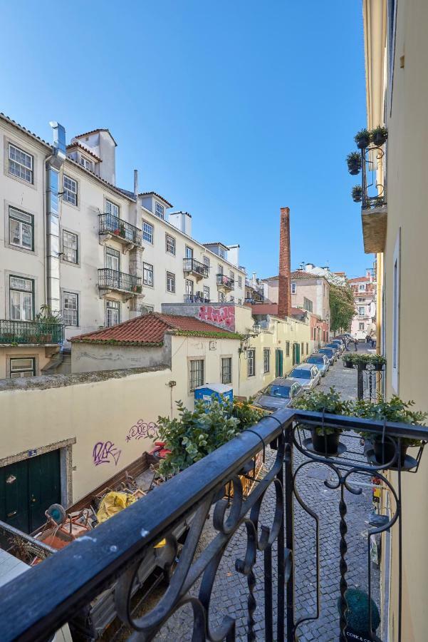 Salgadeiras Suites - Bairro Alto Lisbon Luaran gambar
