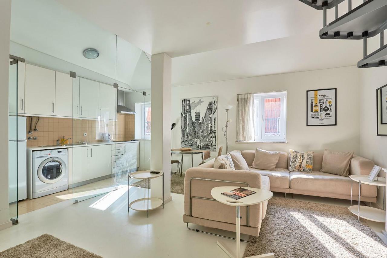 Salgadeiras Suites - Bairro Alto Lisbon Luaran gambar
