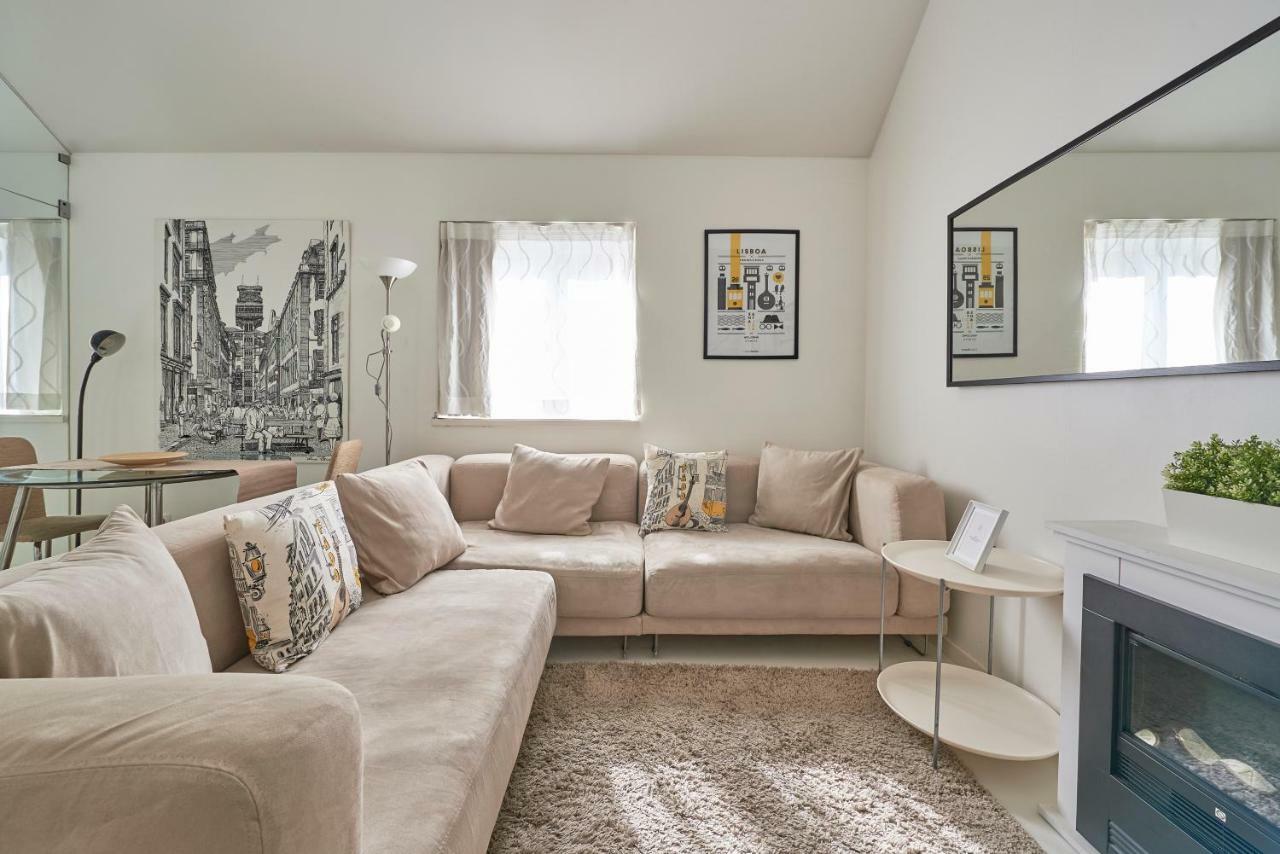 Salgadeiras Suites - Bairro Alto Lisbon Luaran gambar