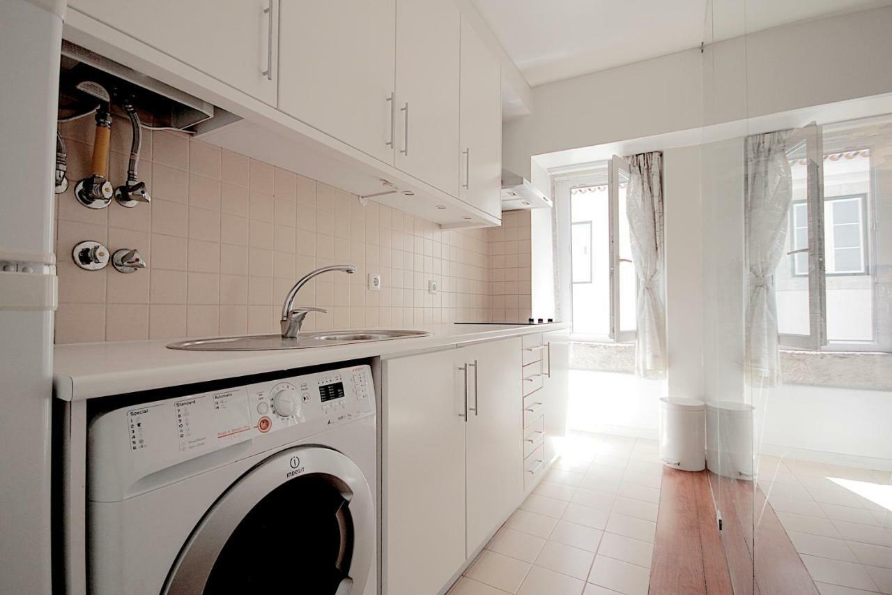 Salgadeiras Suites - Bairro Alto Lisbon Luaran gambar