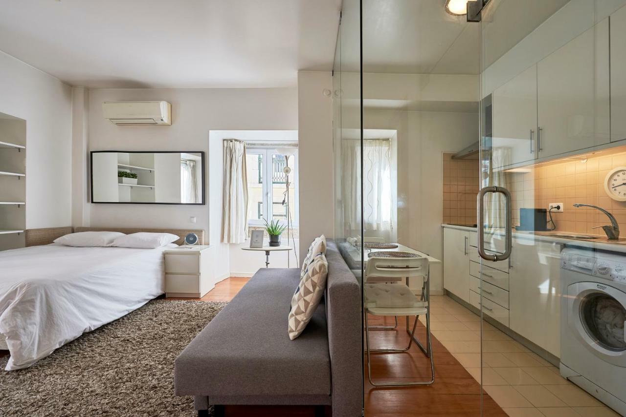 Salgadeiras Suites - Bairro Alto Lisbon Luaran gambar