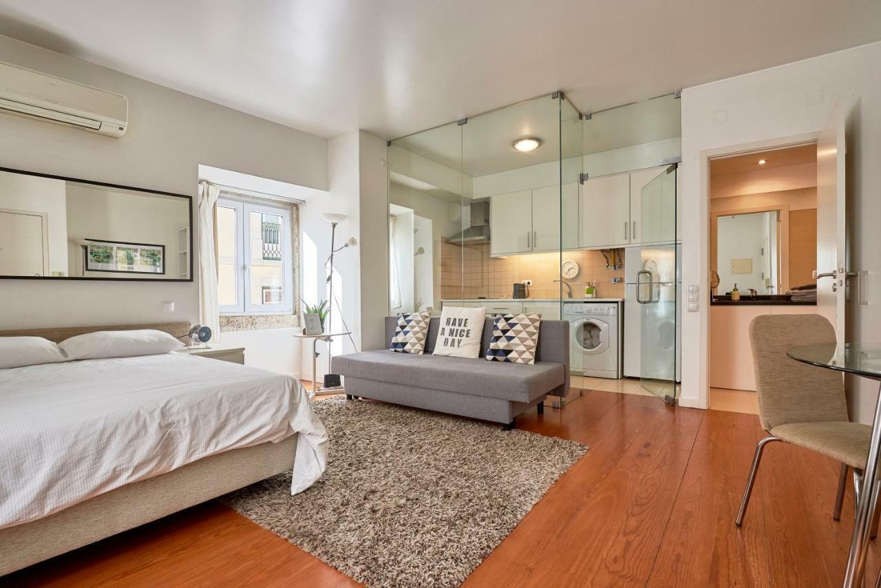 Salgadeiras Suites - Bairro Alto Lisbon Luaran gambar