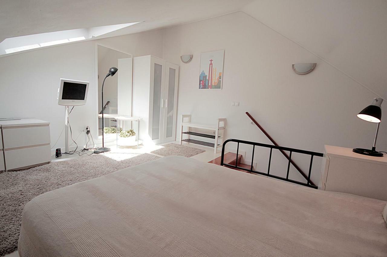Salgadeiras Suites - Bairro Alto Lisbon Luaran gambar