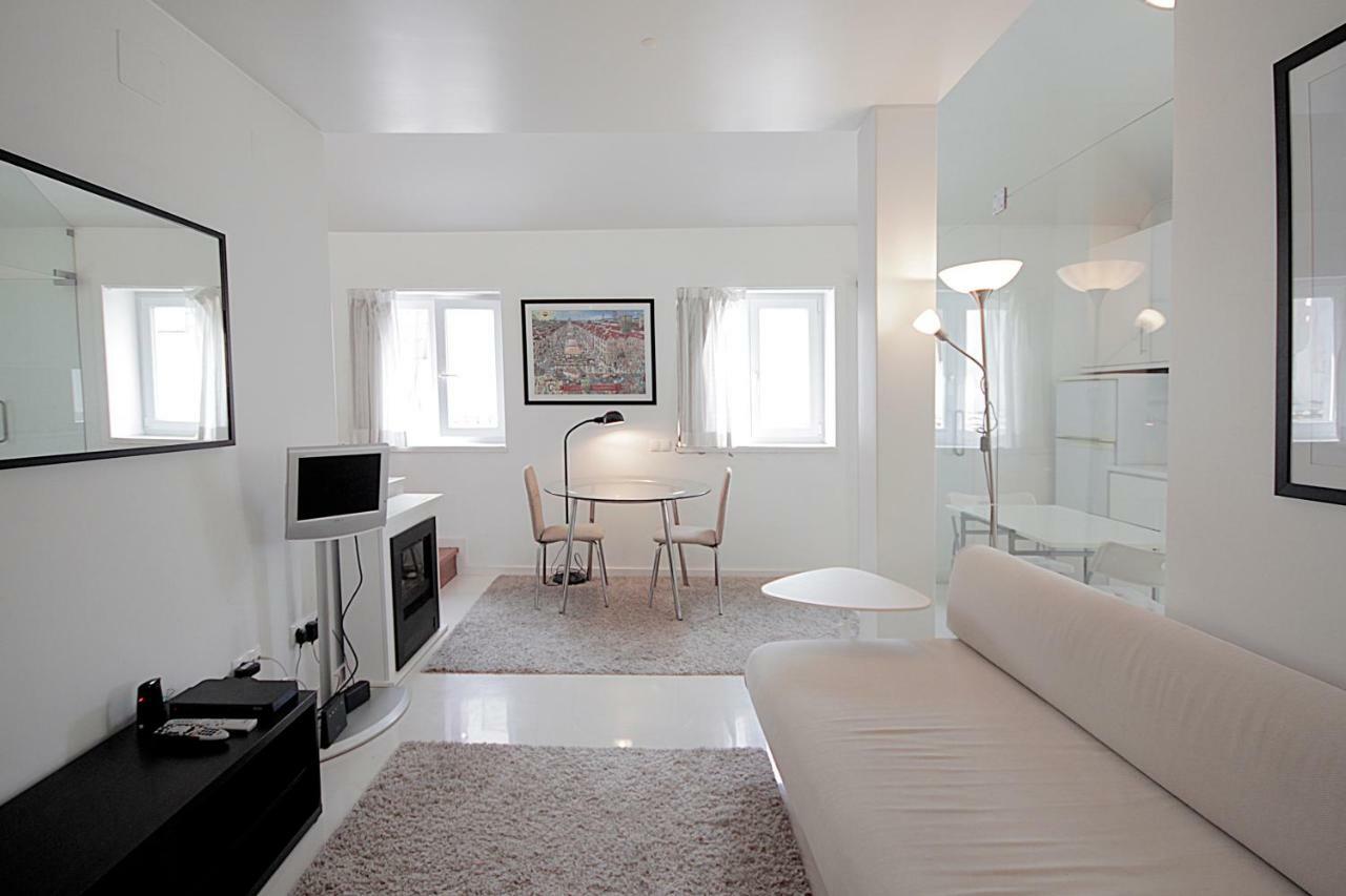 Salgadeiras Suites - Bairro Alto Lisbon Luaran gambar