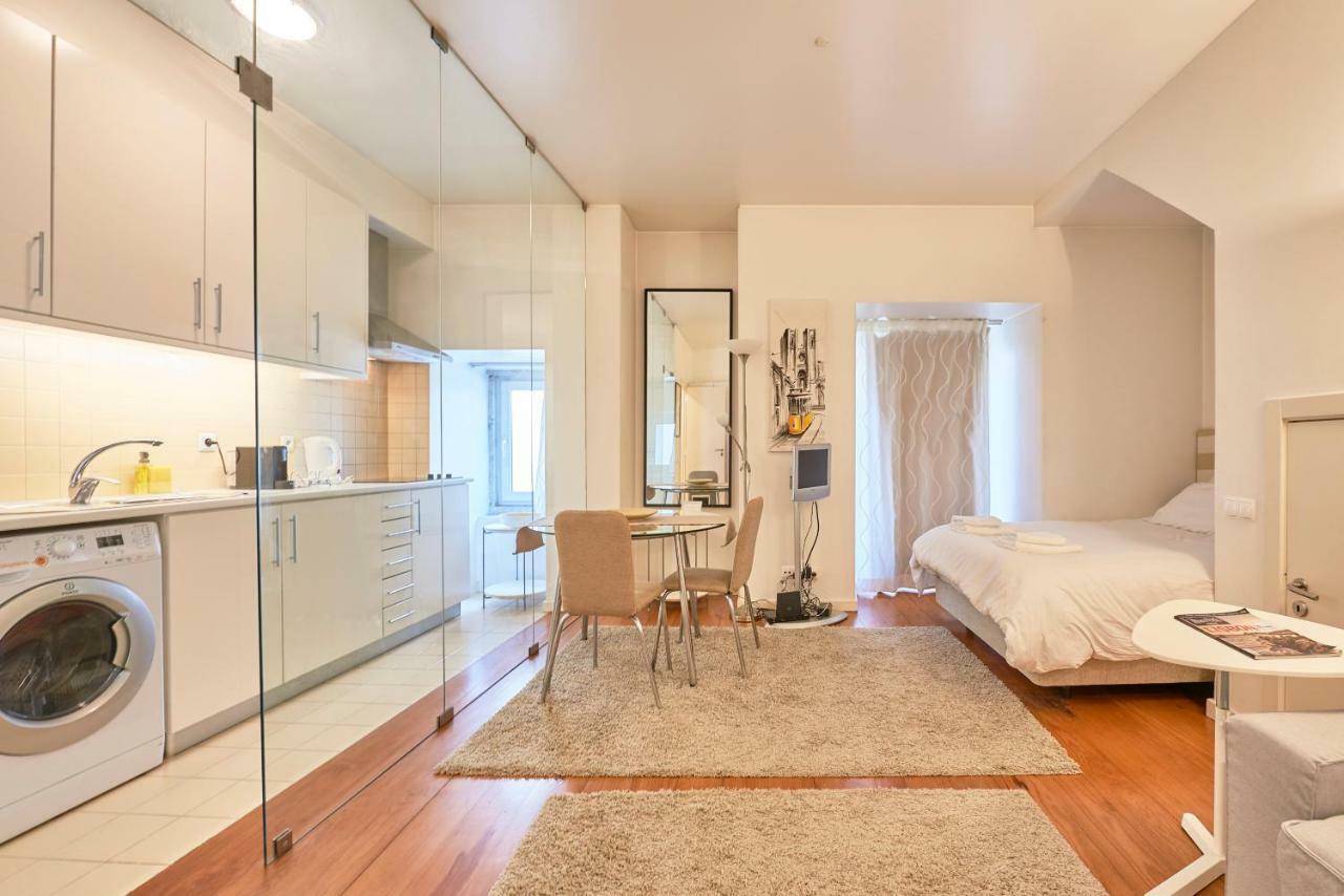 Salgadeiras Suites - Bairro Alto Lisbon Luaran gambar